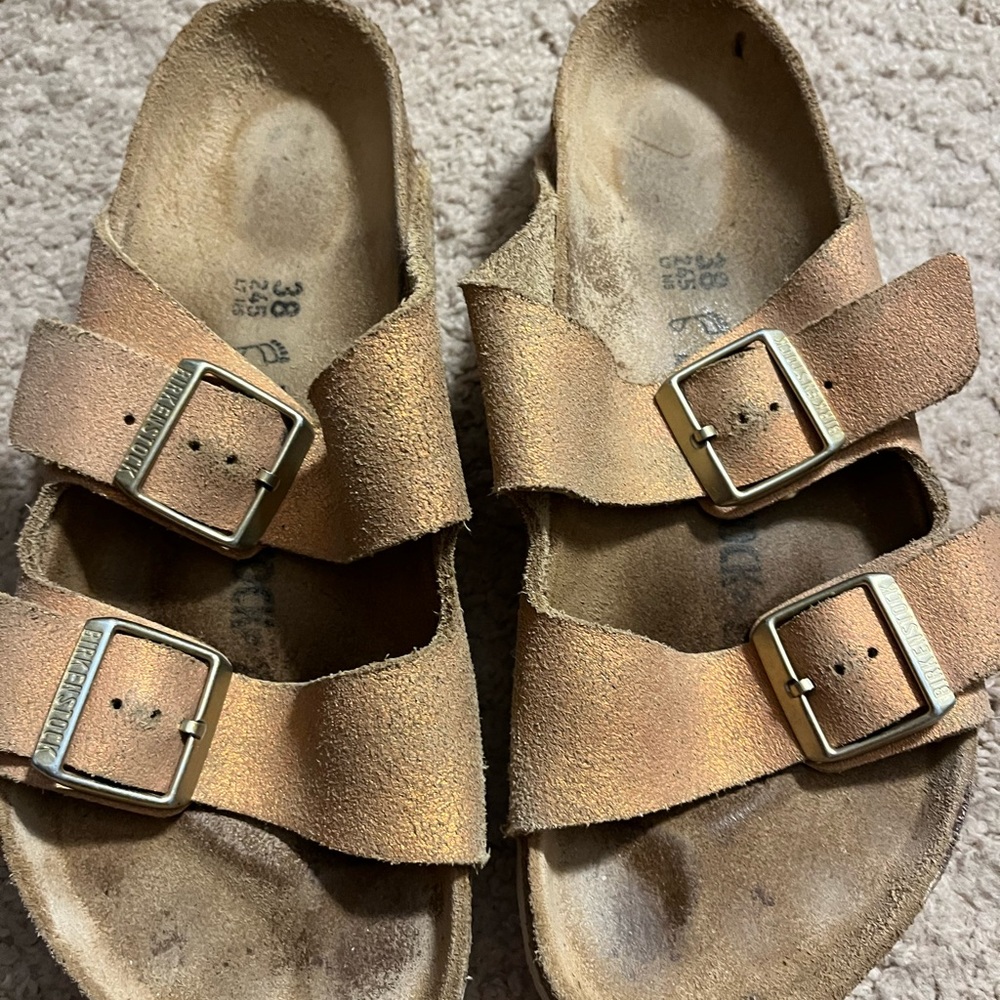 Birkenstock Arizona shimmery peach color size 38 in good condition
